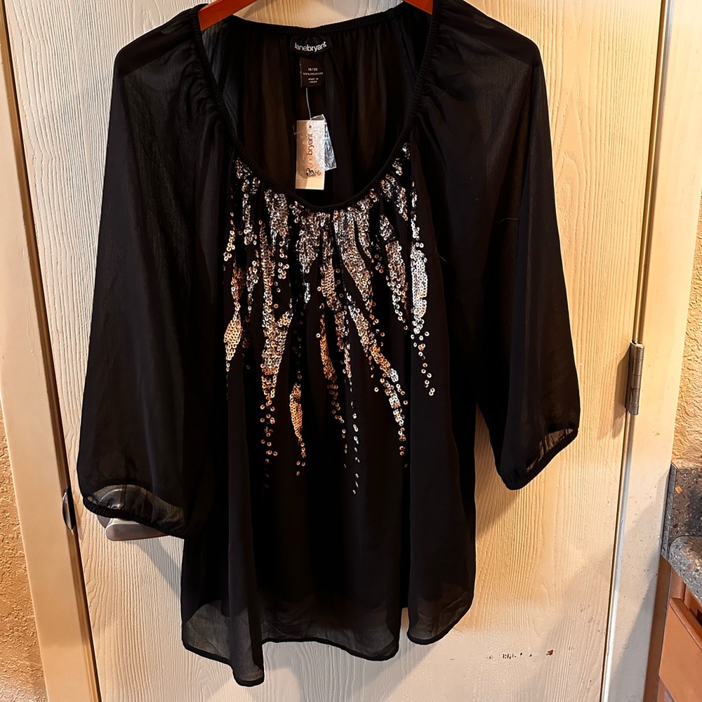 Chiffon blouse with sequins detail